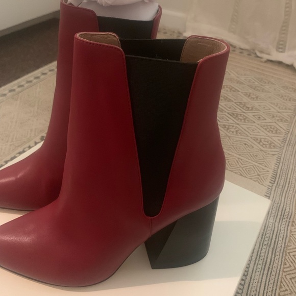 Joie red leather booties - Picture 2 of 11